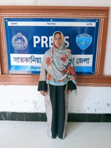 সাতকানিয়ায় স্বামী হত্যায় জড়িত সন্দেহে স্ত্রী গ্রেফতার